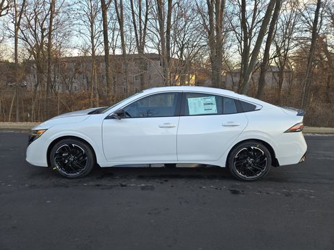 New 2026 Nissan Sentra SR w/ SR Premium Package image 5