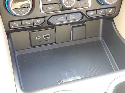 Certified 2024 Chevrolet Tahoe Premier image 16