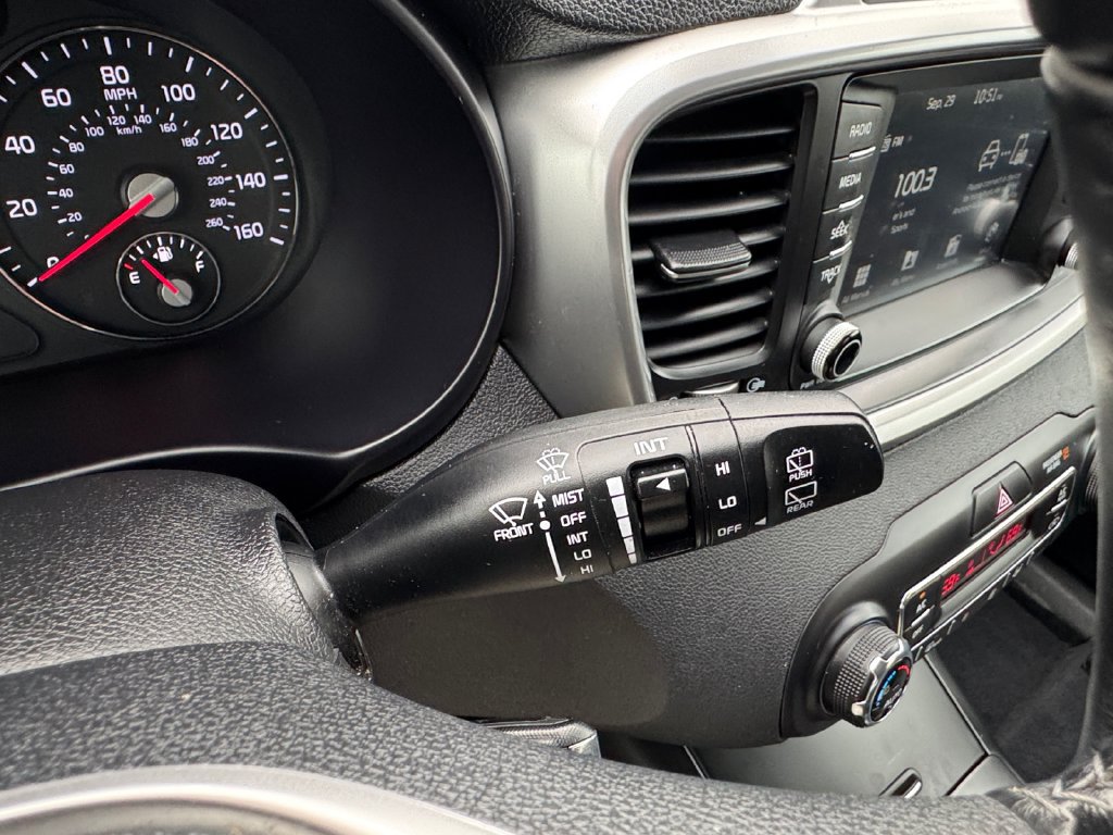 Used 2019 Kia Sorento S AWD/4WD image 32