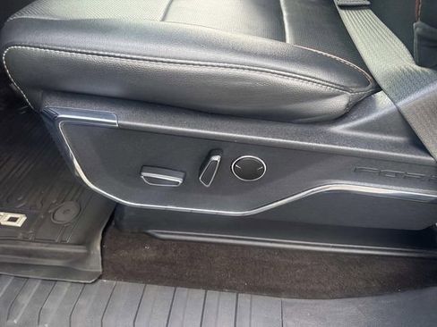 Used 2022 Ford F150 Lariat w/ Equipment Group 502A High image 19