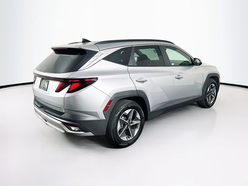 Used 2025 Hyundai Tucson SEL FWD image 9