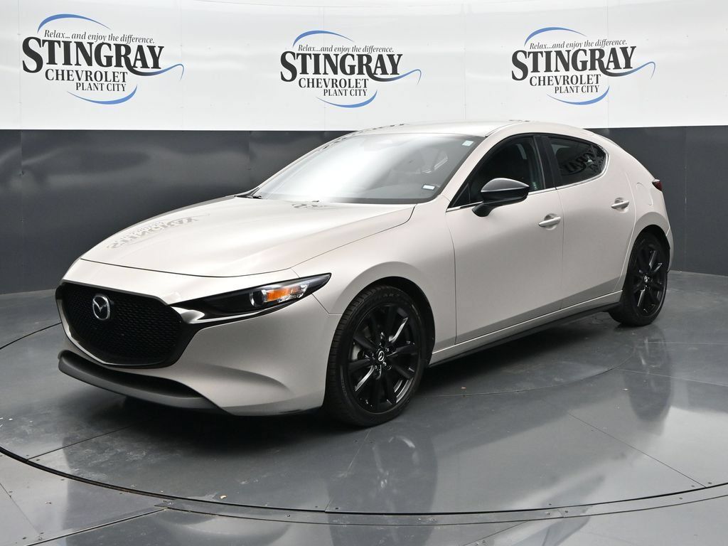 Used 2024 MAZDA MAZDA3 s FWD image 3