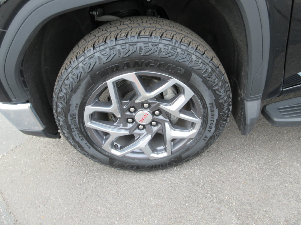 Certified 2024 GMC Sierra 1500 SLT w/ SLT Premium Plus Package AWD/4WD image 15