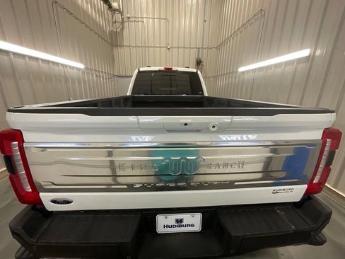 Used 2025 Ford F350 King Ranch AWD/4WD image 21