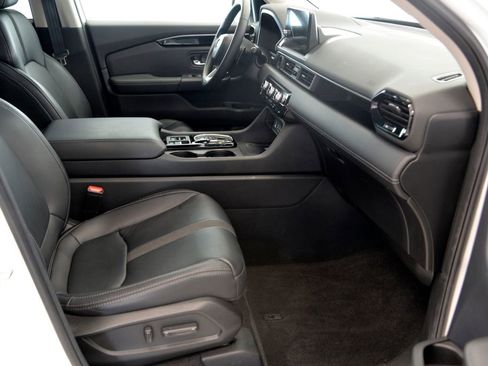 Used 2023 Honda Pilot EX-L image 31