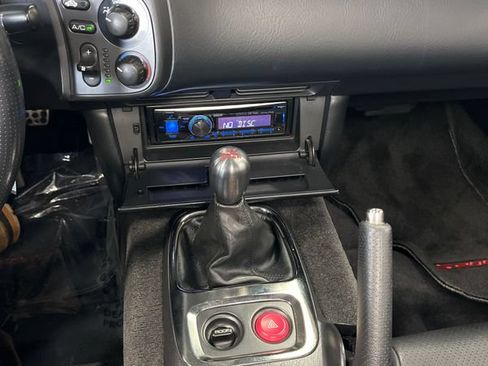 Used 2001 Honda S2000 image 51