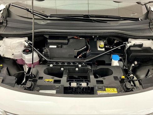 Used 2021 Volkswagen ID.4 Pro S w/ Gradient Package image 25