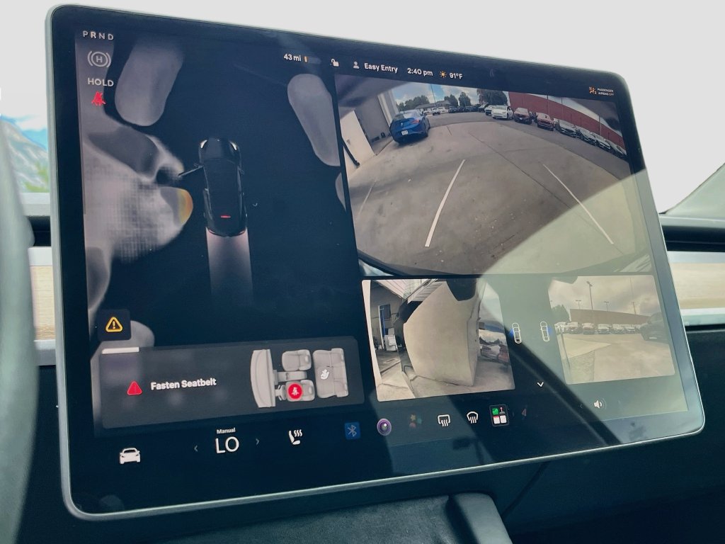 Used 2023 Tesla Model Y Long Range AWD/4WD image 13