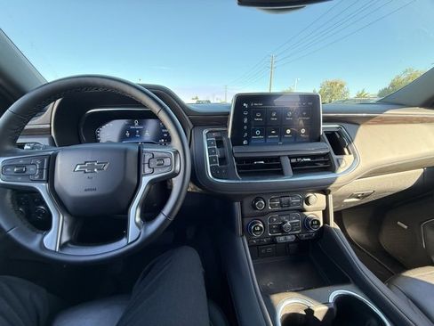 Certified 2024 Chevrolet Tahoe Z71 w/ Luxury Package image 13