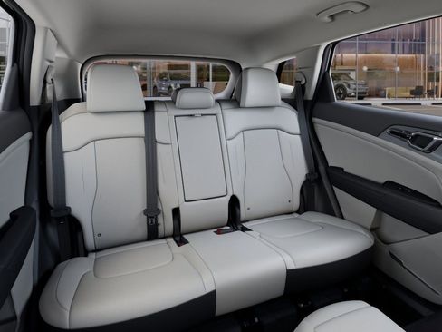 New 2026 Kia Sportage EX w/ EX Panoramic Sunroof Package image 16