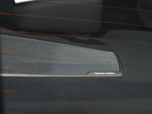 Used 2023 BMW 530i xDrive w/ Premium Package image 70