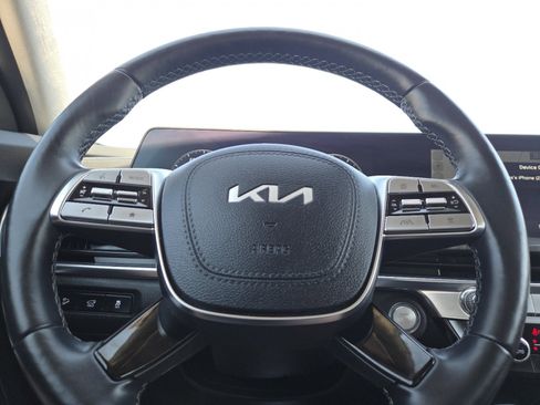 Used 2024 Kia Telluride SX Prestige AWD/4WD image 28