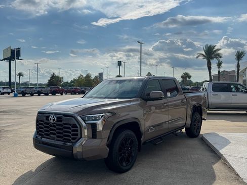 Used 2026 Toyota Tundra Platinum w/ TRD Off-Road Package image 4