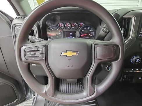 Used 2024 Chevrolet Silverado 2500 Custom w/ Custom Value Package image 20