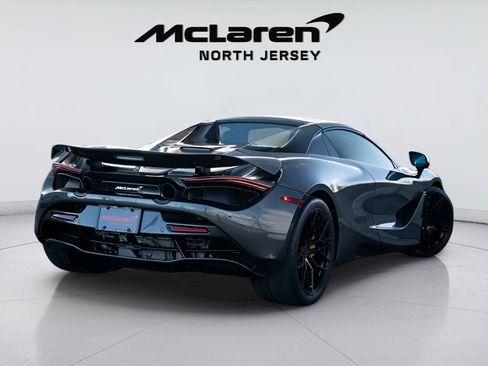Used 2020 McLaren 720S Spider RWD image 11