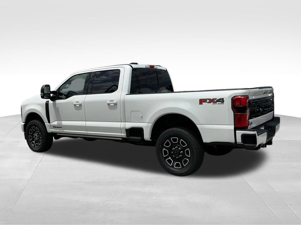New 2026 Ford F350 Platinum w/ FX4 Off-Road Package AWD/4WD image 3