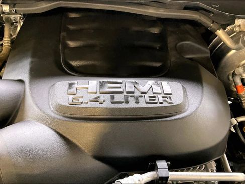 Used 2024 RAM 2500 Big Horn image 33