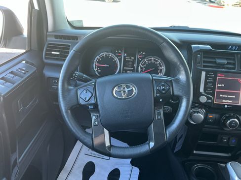 Certified 2024 Toyota 4Runner TRD Off-Road Premium image 7