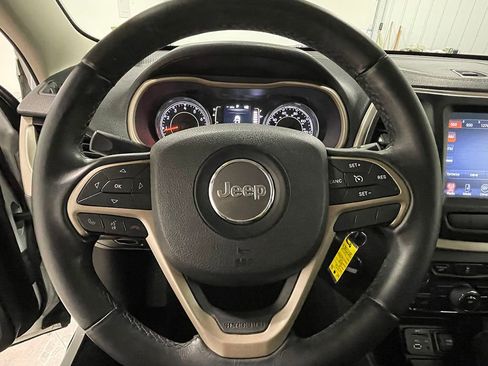 Used 2014 Jeep Cherokee Latitude image 29