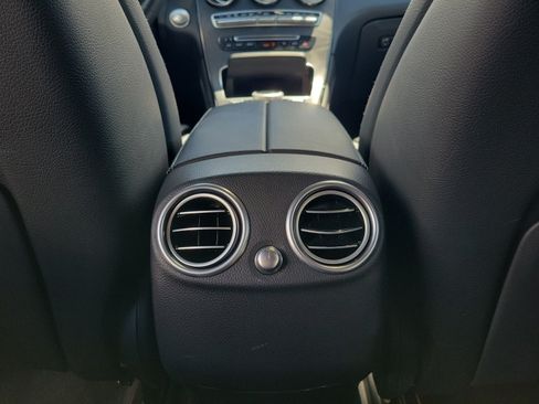 Used 2019 Mercedes-Benz GLC 300 image 11