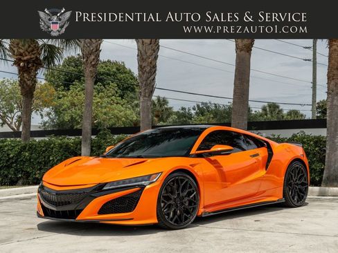 Used 2019 Acura NSX AWD/4WD image 1