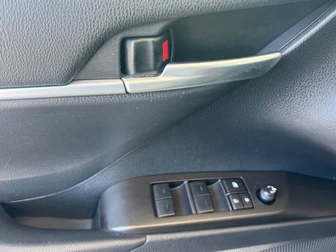 Used 2023 Toyota Camry LE FWD image 11