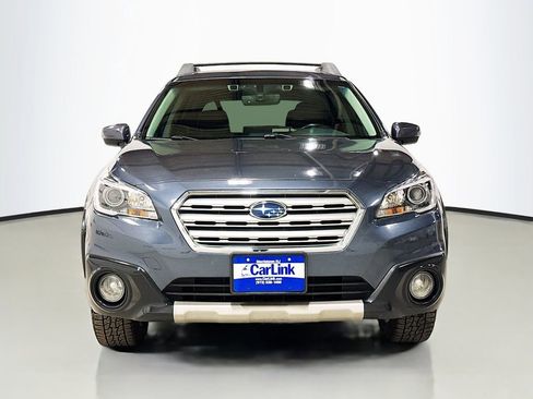 Used 2017 Subaru Outback 2.5i Limited image 2