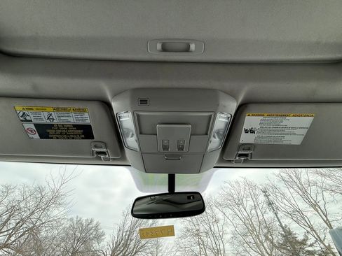 Used 2017 Toyota Tundra Limited image 27