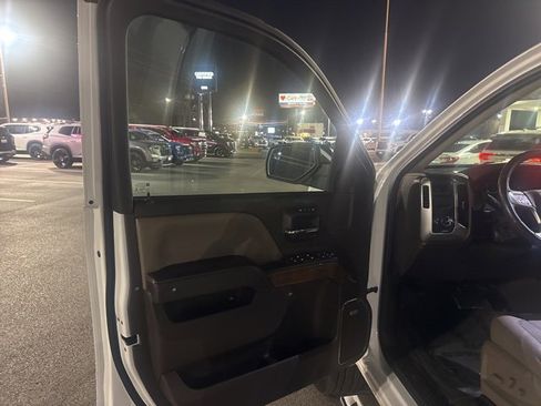 Used 2017 GMC Sierra 1500 SLT w/ Texas SLT Premium Package image 16