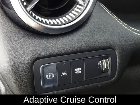 Used 2024 Chevrolet Blazer EV LT image 18