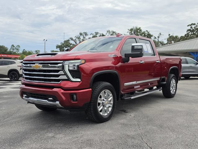 Used 2025 Chevrolet Silverado 2500 High Country w/ Technology Package AWD/4WD image 8