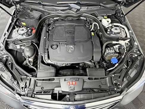 Used 2016 Mercedes-Benz E 350 4MATIC Luxury Wagon image 40