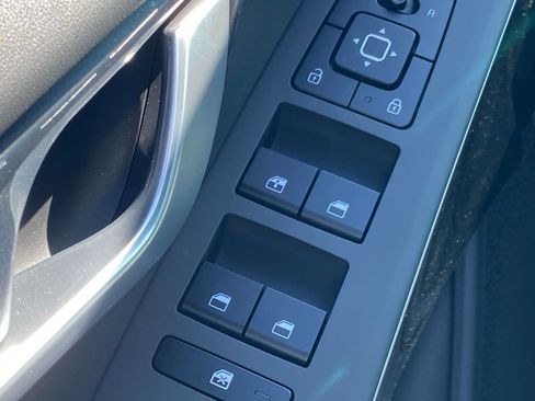 New 2026 Kia Niro Wind image 11