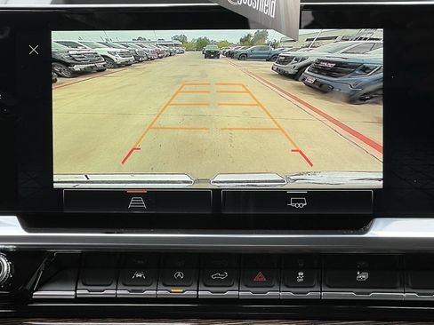 New 2026 GMC Sierra 1500 Elevation image 18