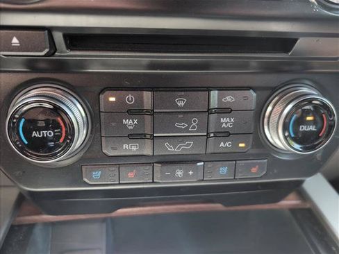 Used 2017 Ford F150 King Ranch w/ Equipment Group 601A Luxury AWD/4WD image 17