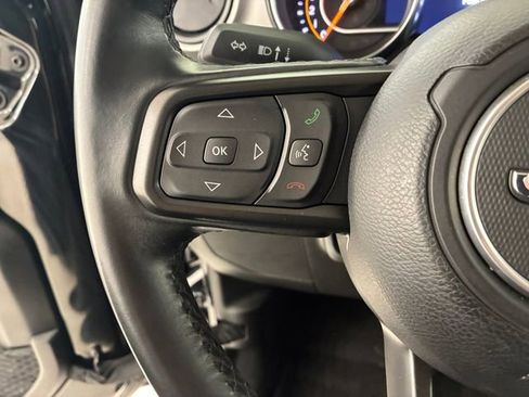 Used 2022 Jeep Wrangler Unlimited Sport AWD/4WD image 23