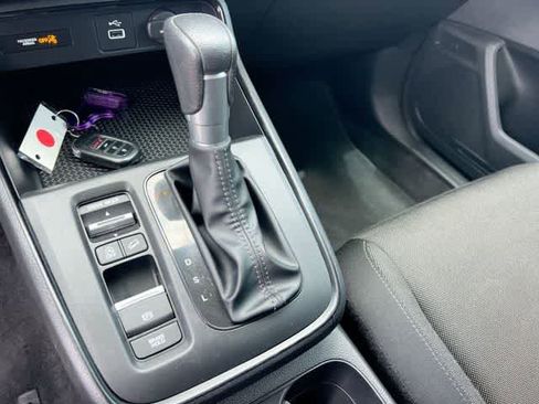 Used 2024 Honda CR-V LX image 16