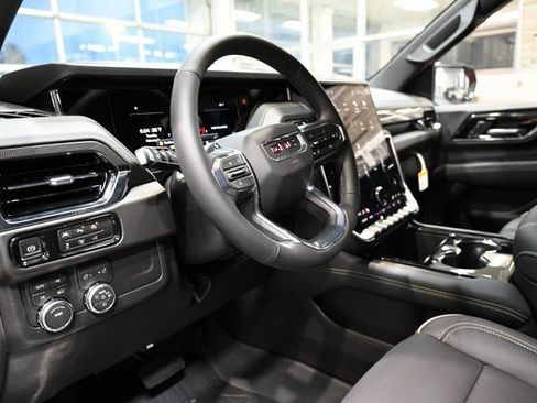 New 2026 GMC Yukon Elevation w/ LPO, Floor Liner Package image 20