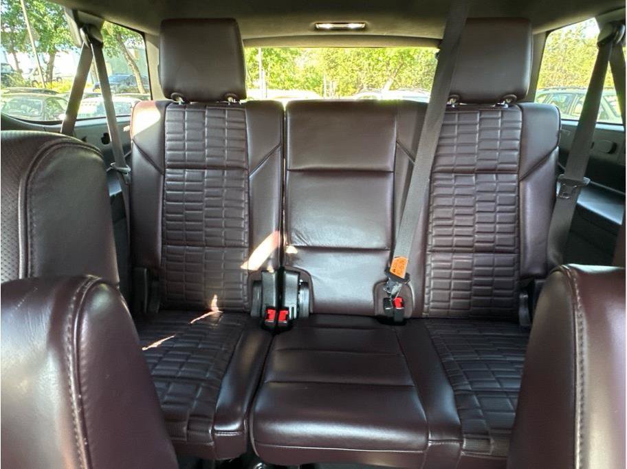 Used 2021 Cadillac Escalade ESV Sport Platinum AWD/4WD image 20