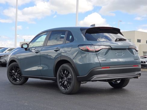 New 2026 Honda HR-V Sport image 16