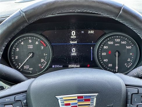 Used 2019 Cadillac XT4 Premium Luxury image 21