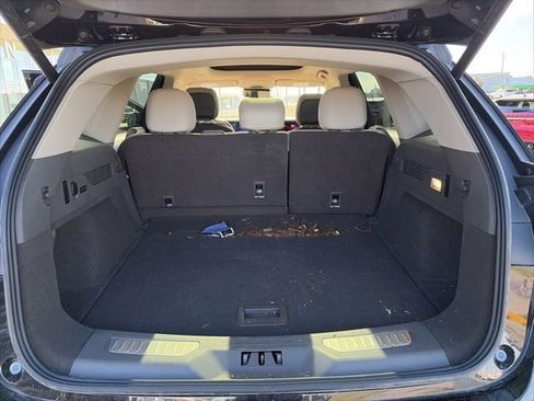 Used 2025 Lincoln Nautilus Premier w/ Equipment Group 102A image 22