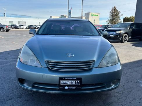 Used 2004 Lexus ES 330 image 2