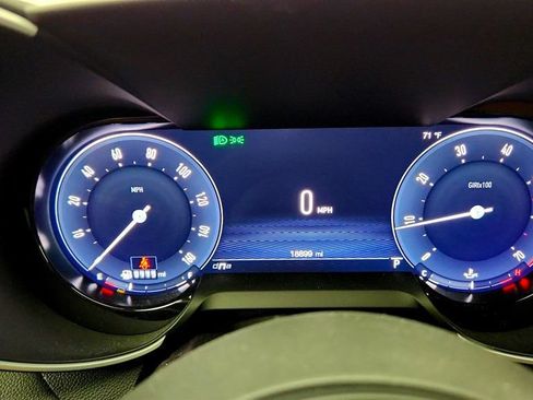 Used 2024 Alfa Romeo Giulia Ti AWD/4WD image 15