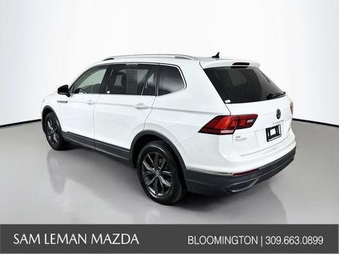 Used 2024 Volkswagen Tiguan SE FWD image 5