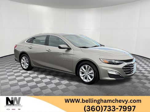 Used 2023 Chevrolet Malibu LT image 1