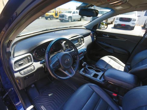 Used 2016 Kia Sorento EX AWD/4WD image 4