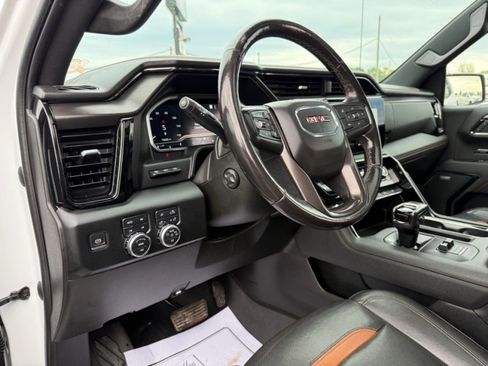 Used 2022 GMC Sierra 1500 AT4 w/ AT4 Premium Package AWD/4WD image 19