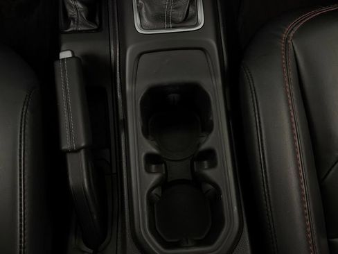 Used 2024 Jeep Wrangler Unlimited Rubicon AWD/4WD image 25
