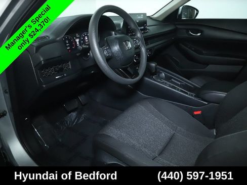 Used 2025 Honda Accord LX image 19